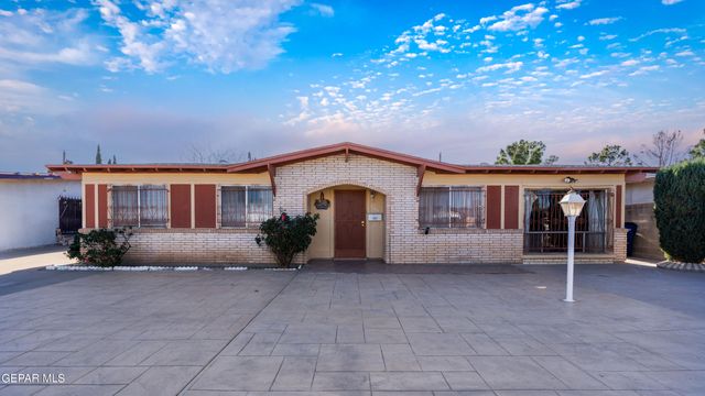 $127,000 | 7140 Lemon Tree Lane | Hidden Valley