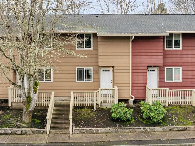 $295,000 | 29650 Southwest Courtside Drive | Wilsonville