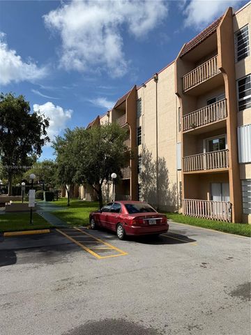 $2,250 | 4715 Northwest 7th Street, Unit 4052 | Flagami