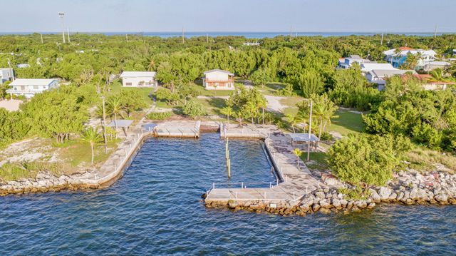 $3,500,000 | 95325 Overseas Highway | Key Largo