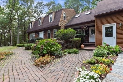 $1,088,000 | 26 Winter Street | East Natick