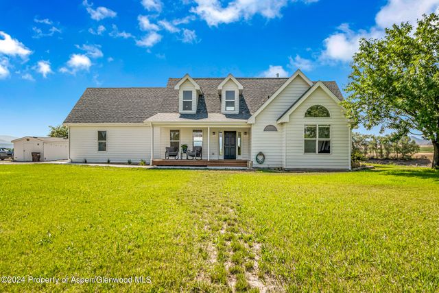 $1,200,000 | 901 County Road 231 | West of Silt