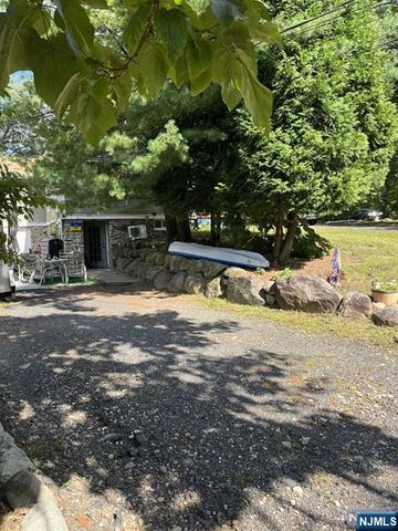 $1,900 | Restricted Address | Mahwah