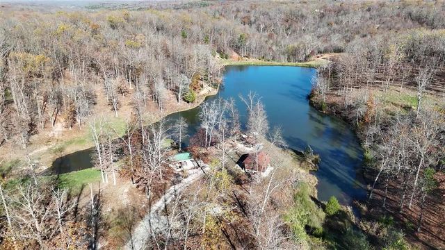 $1,500,000 | 10450 Ok Road | Breton Township - Washington County