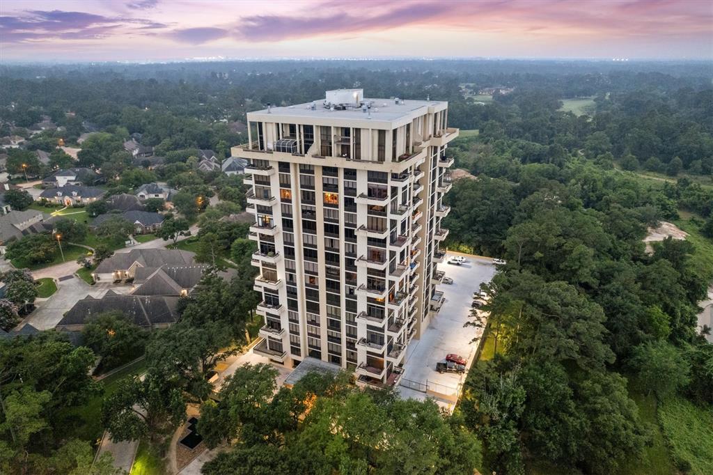 Welcome to the only luxury high-rise condominium in the heart of the Champions Area - close to iconic Champions Golf Course, luxury dining, shopping, & retail of Vintage Park, & several area parks & trails.