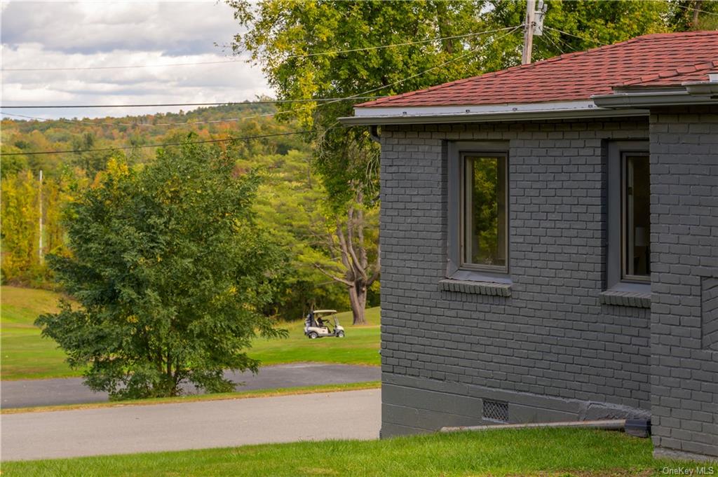 View of side of home