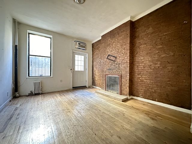 $3,500 | 405 East 77th Street, Unit 1 | Upper East Side