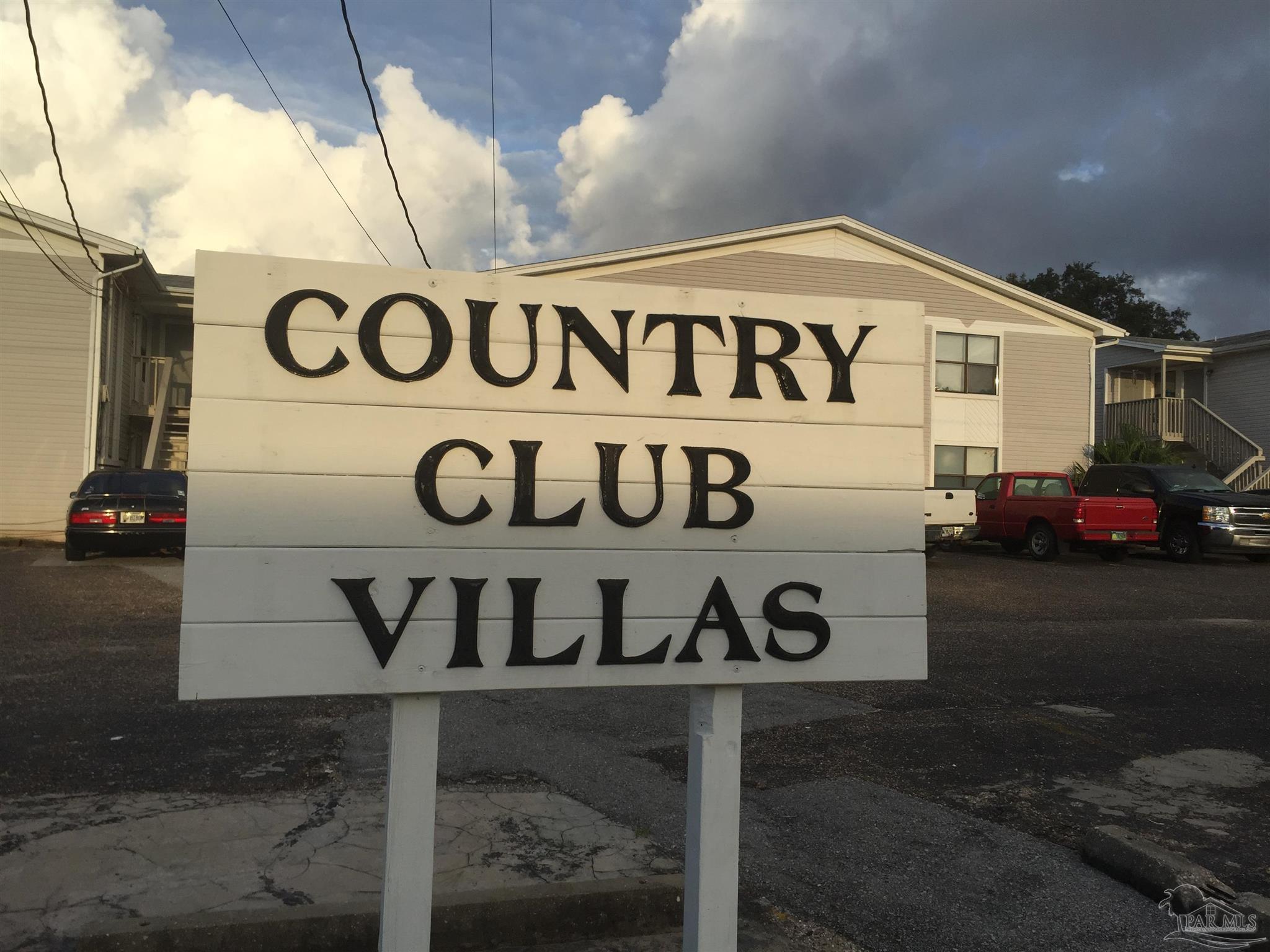 a street sign that is on a pole