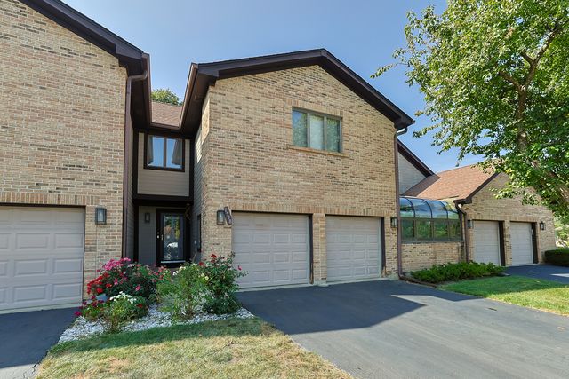 $409,900 | 1598 Cypress Court | Hoffman Estates