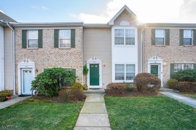 $449,900 | 105 Tallwood Lane | Green Brook