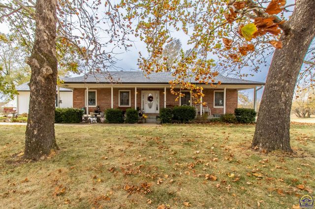 $375,000 | 2631 Southwest Hodges Road | Dover Township - Shawnee County