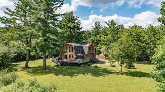 $399,900 | 6656 Phillips Road | South Bristol