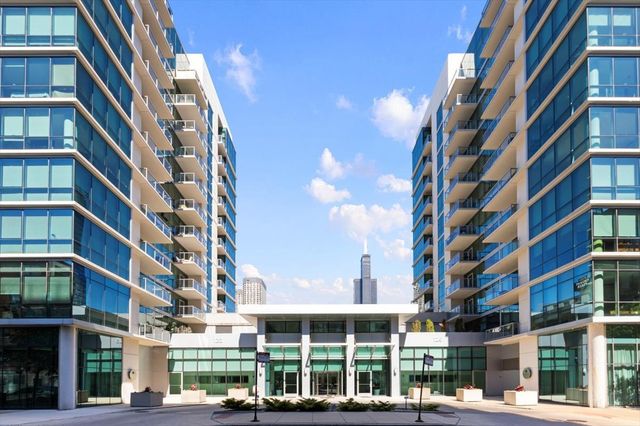 $355,000 | 123 South Green Street, Unit 509B | West Loop