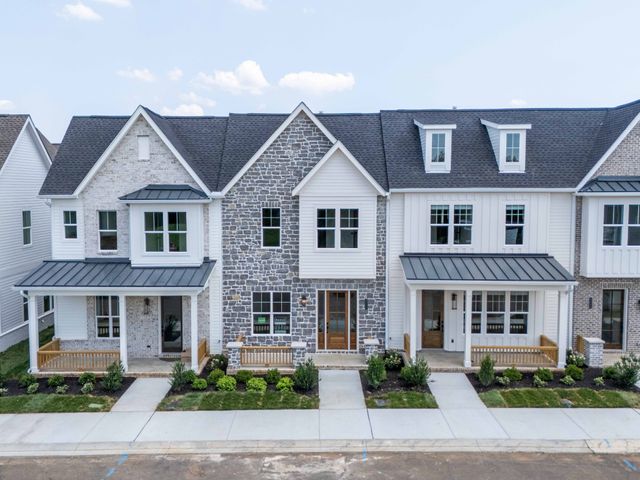 $785,000 | 4008 Penfield Drive, Unit B | West Harpeth