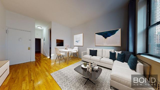 $3,050 | 233 East 81st Street, Unit 2A | Upper East Side