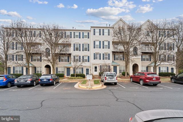 $2,600 | 21830 Elkins Terrace, Unit 302 | Dominion Station Condominiums