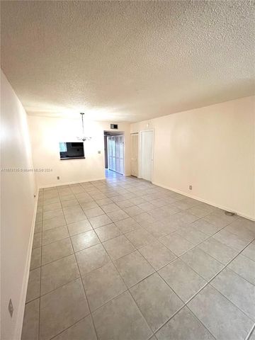 $117,000 | 6570 Royal Palm Boulevard, Unit 107J | Margate