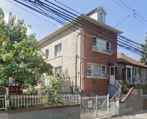 $1,398,000 | 68-04 51st Road | Maspeth