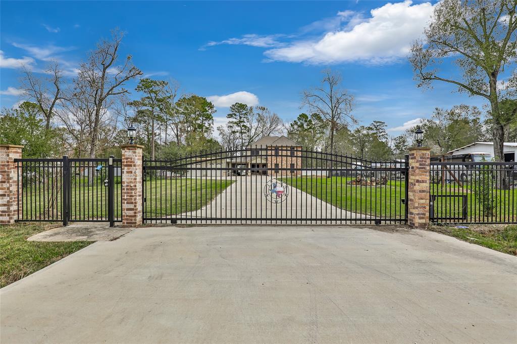 a view of a gate