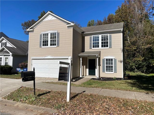 $1,735 | 557 Lakeside Valley Drive | South Suburban Winston-Salem