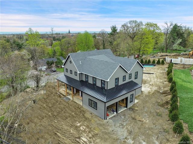 $3,300,000 | 4 Elm Hill Drive | Rye Brook