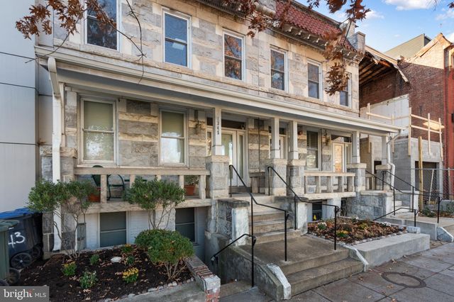 $589,900 | 1345 Pennsylvania Ave. Southeast, Unit 6 | Capitol Hill