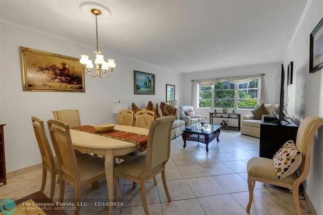 $161,900 | 400 Northeast 20th Street, Unit D109 | Northeast Boca Raton