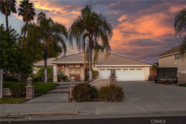 $750,000 | 28768 Woodcrest Lake Drive | Menifee Village