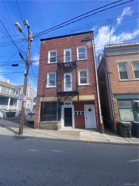 View of townhome / multi-family property