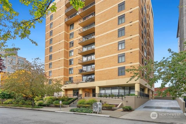 $385,000 | 1300 University Street, Unit 7C | First Hill