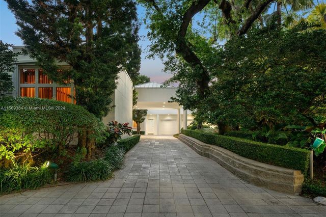 $4,800,000 | 19910 Northeast 19th Court | Ojus