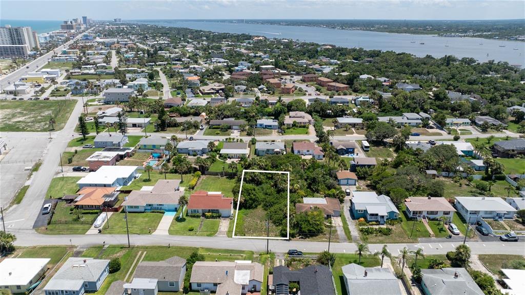 an aerial view of multiple house