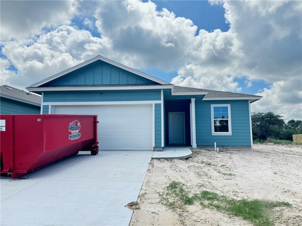 a front view of house with yard