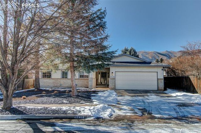 $809,900 | 6830 Joiner Road | Oak Valley Ranch