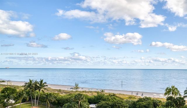 Key Biscayne, FL Homes for Sale - Key Biscayne Real Estate | Compass