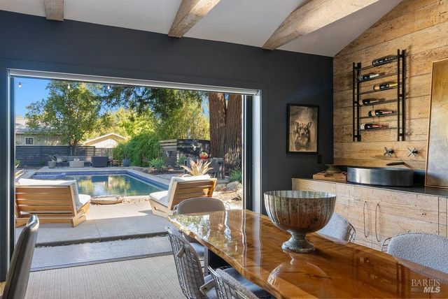 $3,295,000 | 1325 Hillview Place | St. Helena Area