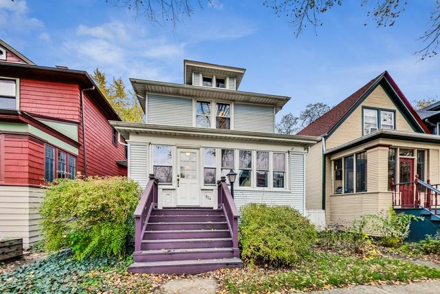 $369,000 | 824 Highland Avenue | Oak Park