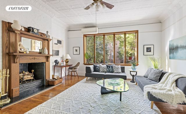 $4,700,000 | 35 Douglass Street | Cobble Hill