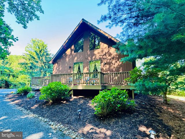 $399,900 | 523 Texter Mountain Road | South Heidelberg Township - Berks County