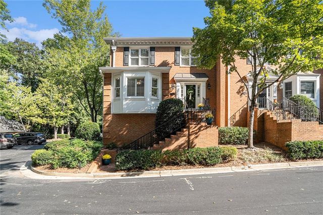 $535,000 | 5402 Trentham Drive | Dunwoody