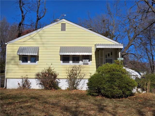 $152,000 | 5420 Northeast 49th Street | Maple Park West