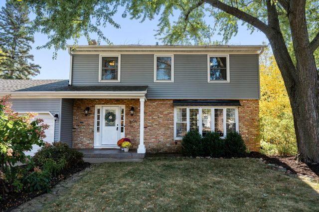 $424,900 | 10125 Goodrich Circle | West Bloomington