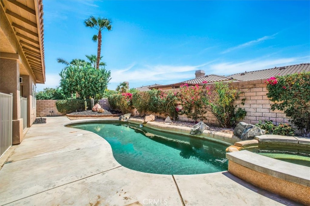 Welcome Home to 77665 Marlowe Court, Palm Desert