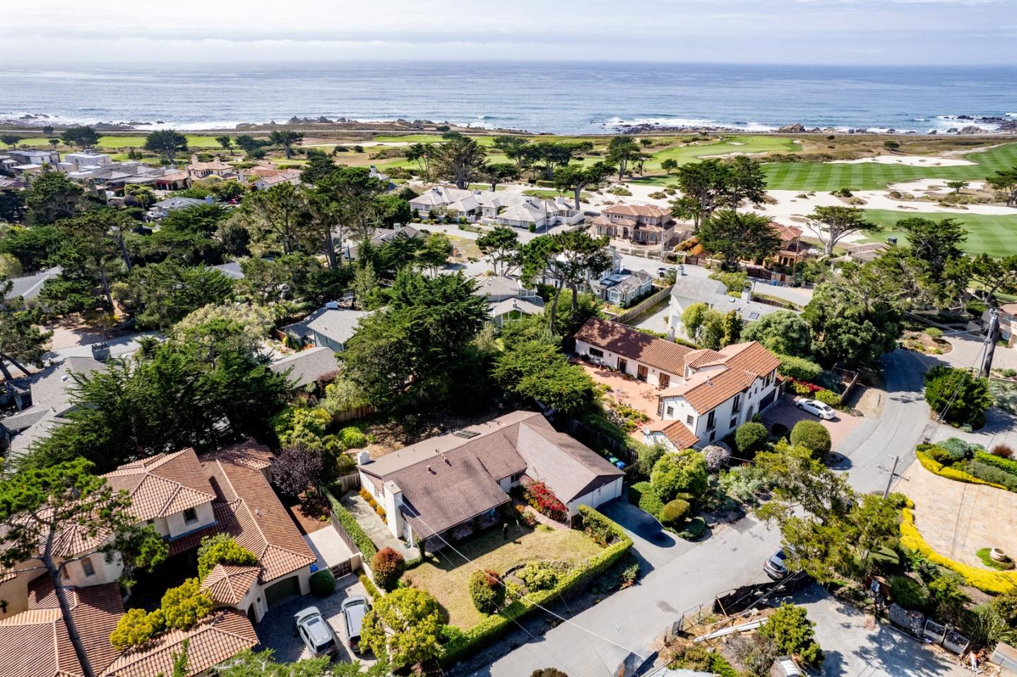 an aerial view of multiple house