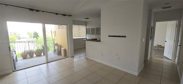 $1,750 | 21000 Southwest 87th Avenue, Unit 308 | Cutler Bay