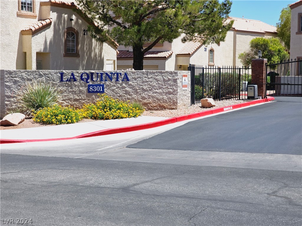 Welcome to La Quinta Condo Community