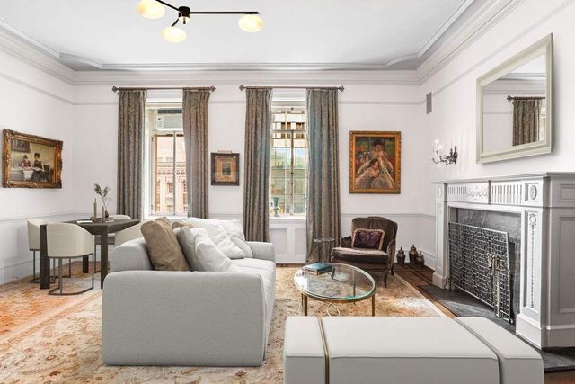 $2,250,000 | 205 West 57th Street, Unit 10DA | Midtown Central