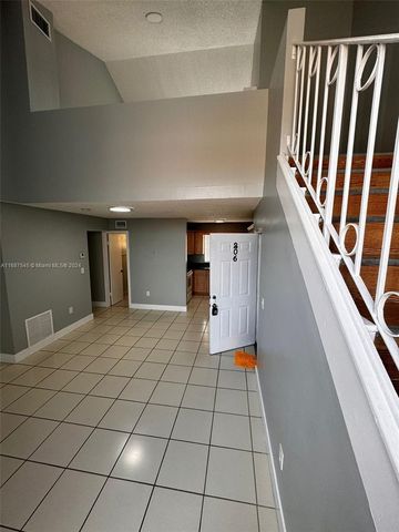 $2,799 | 2780 West 63rd Street, Unit 206 | Hialeah