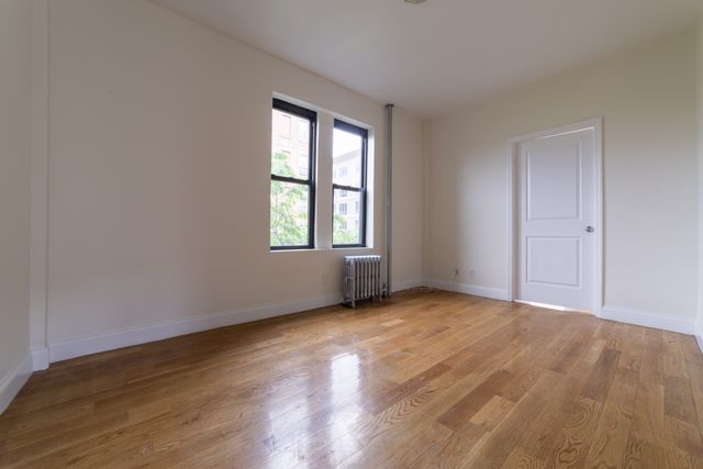 $3,300 | 145 Borinquen Place, Unit 9 | Williamsburg