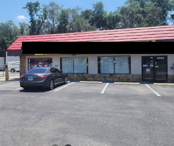 $2,800 | 3284 Commercial Way | Weeki Wachee Acres